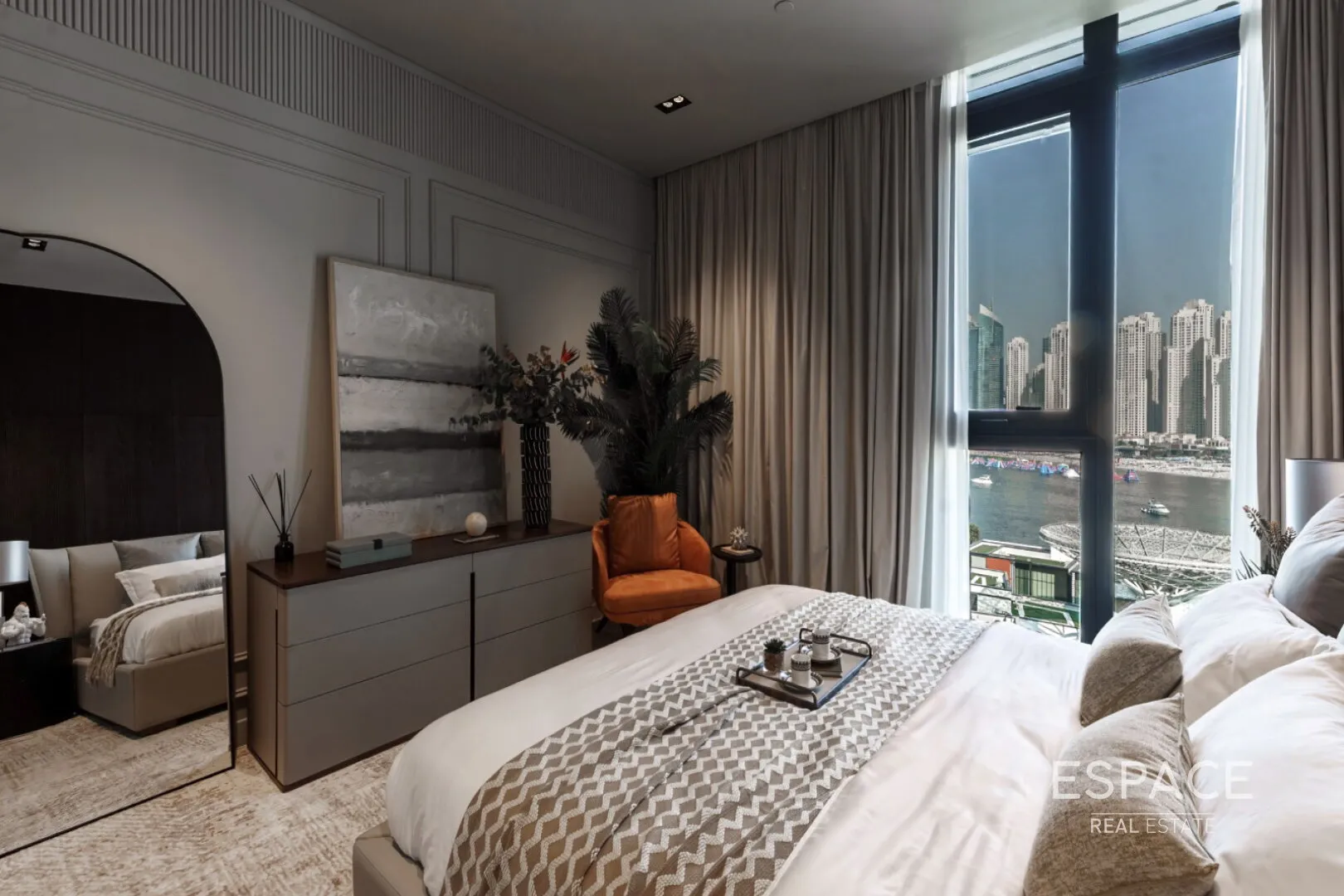 PropertiesGalleryCamera