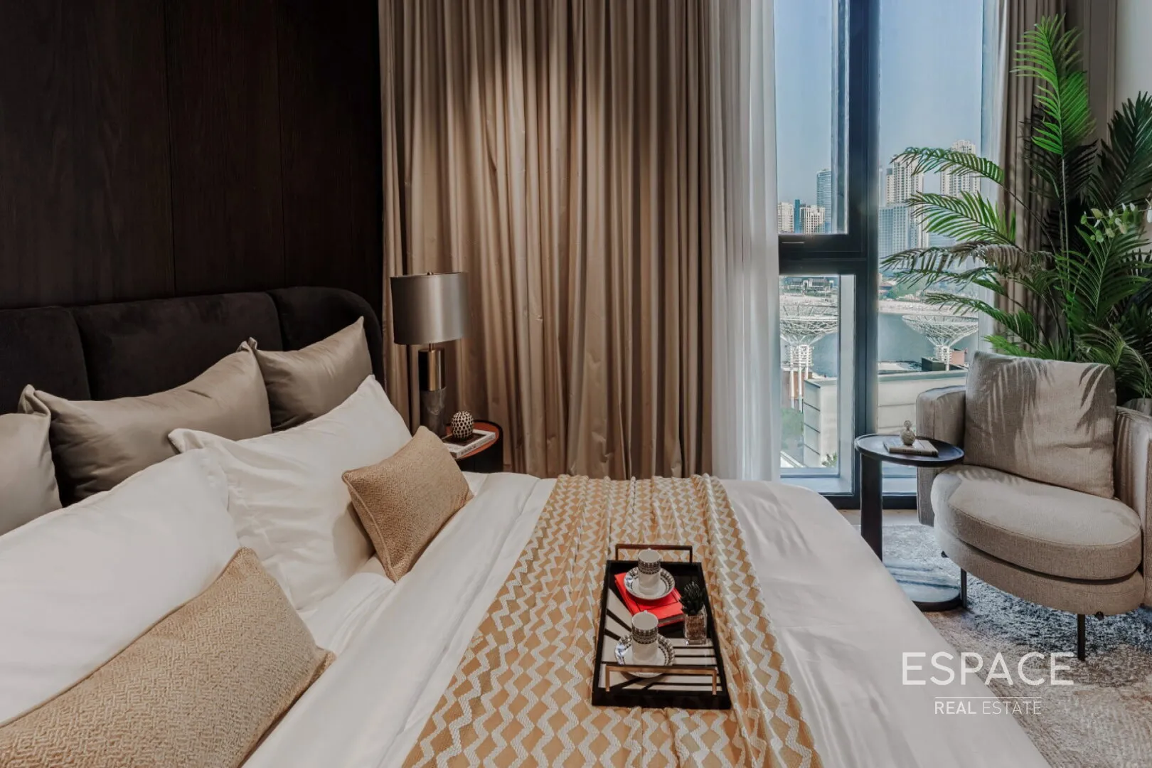 PropertiesGalleryCamera