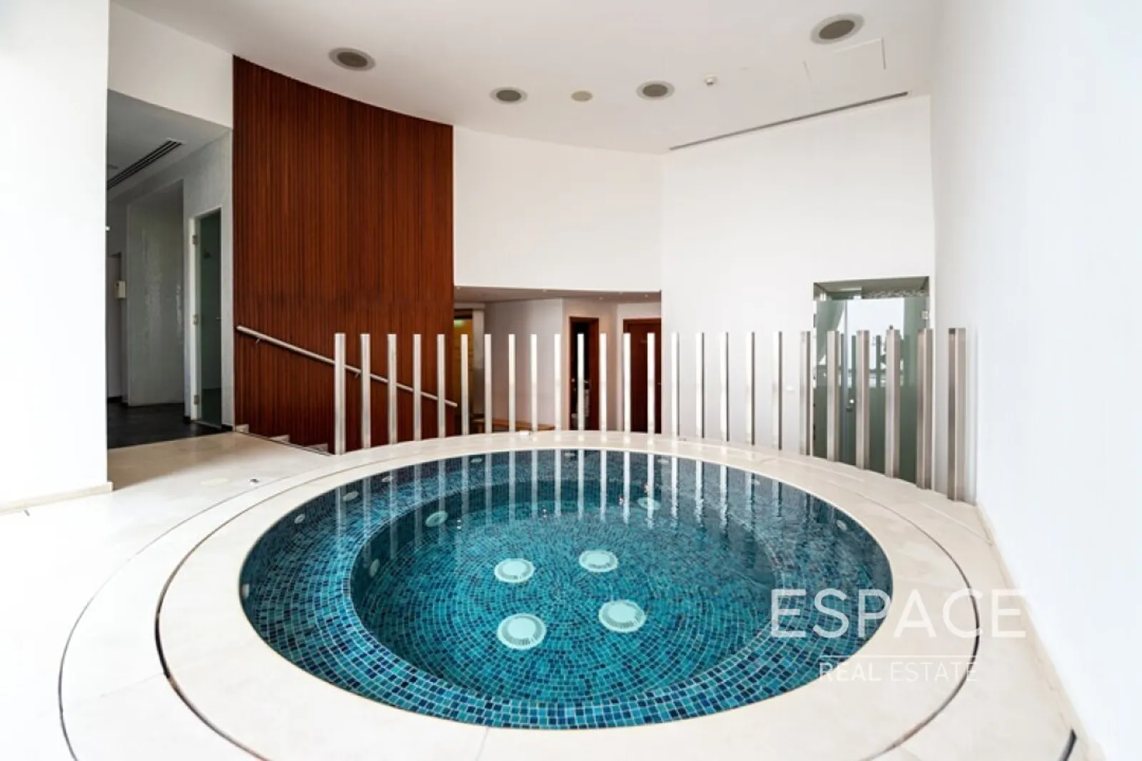 PropertiesGalleryCamera