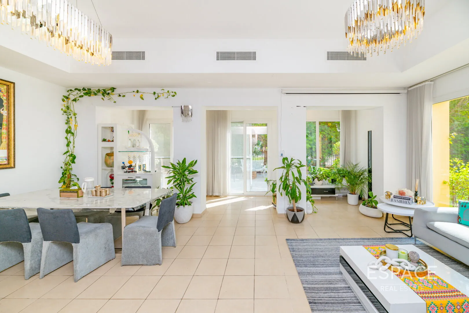 single static gallery