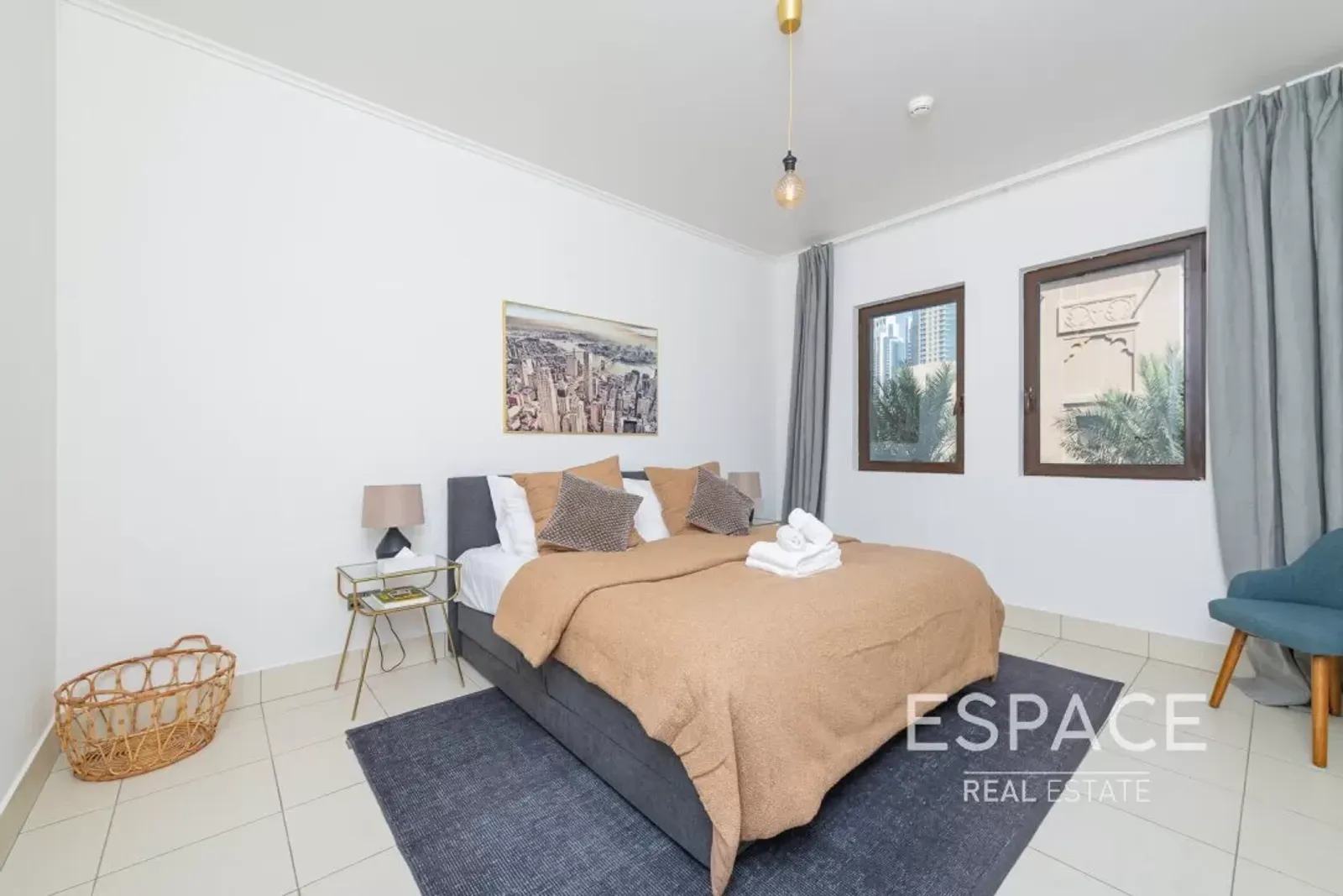 PropertiesGalleryCamera