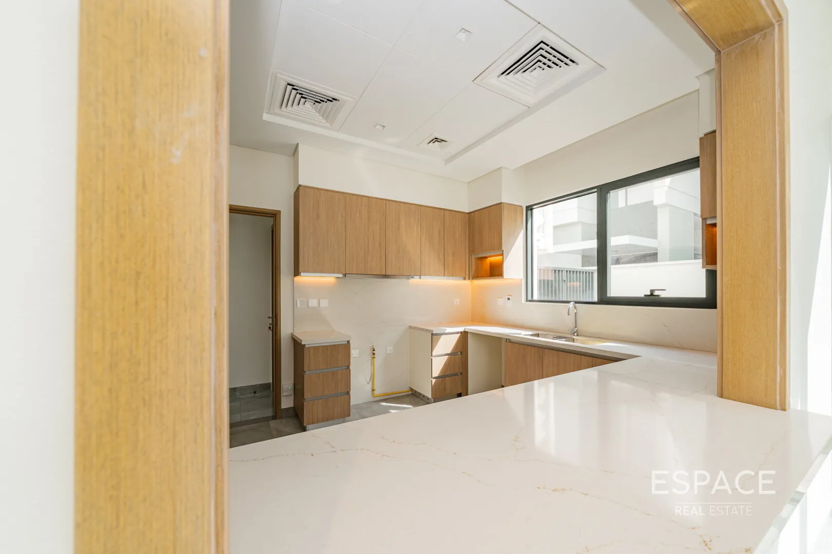 single static gallery