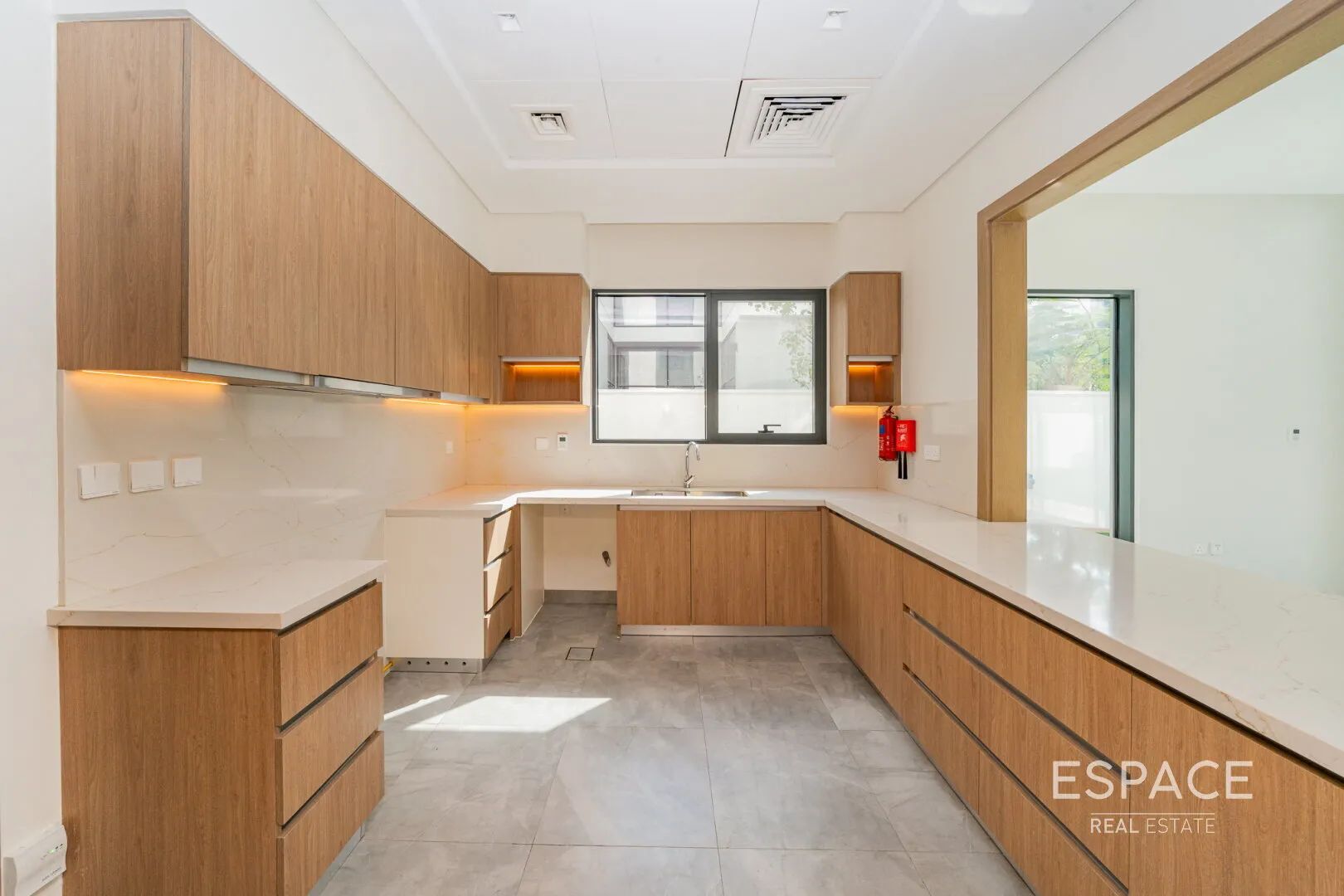 single static gallery