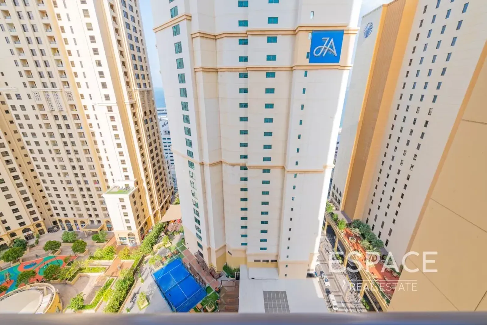 PropertiesGalleryCamera