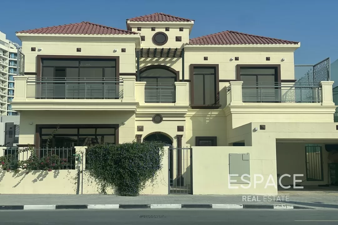 single static gallery