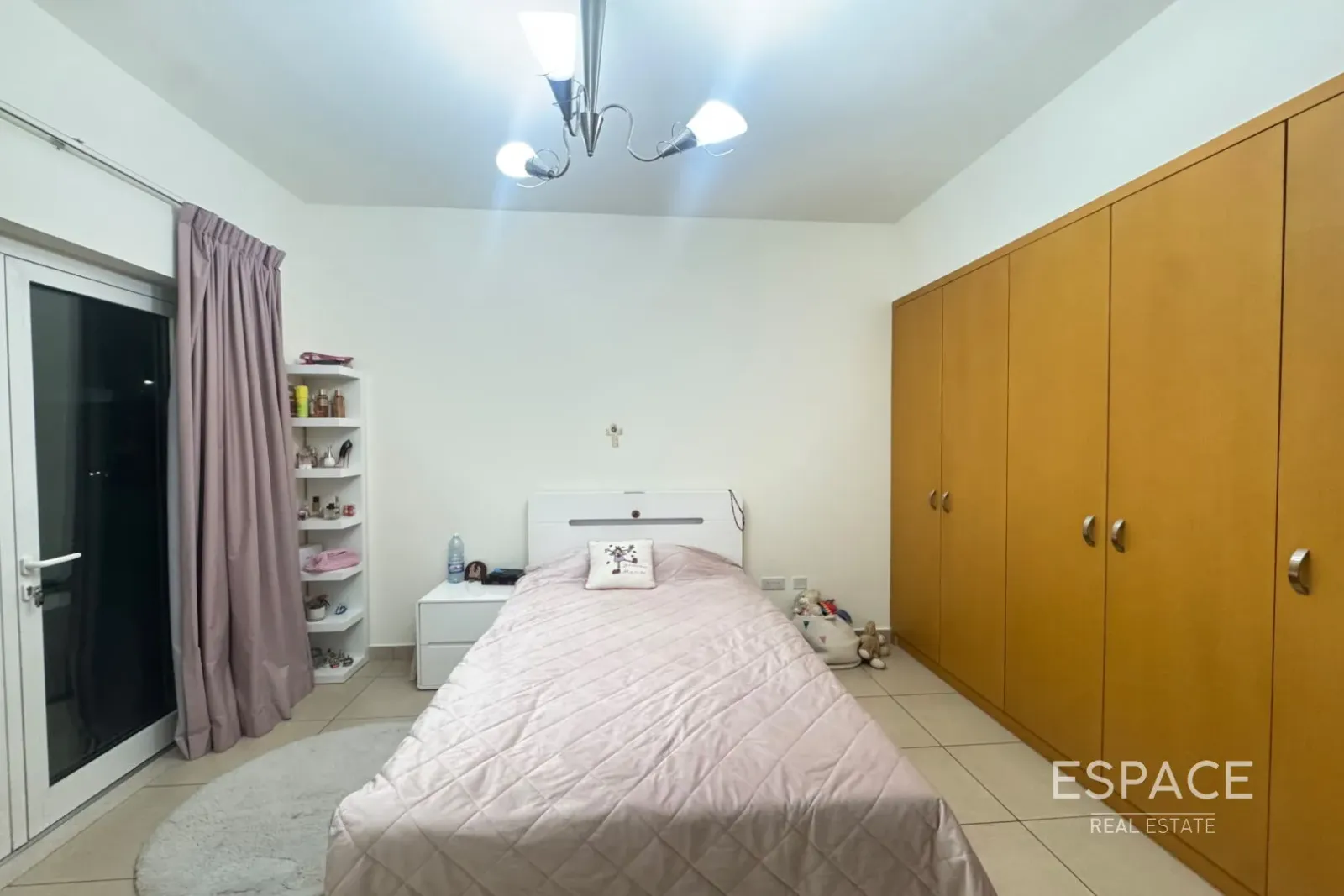 PropertiesGalleryCamera
