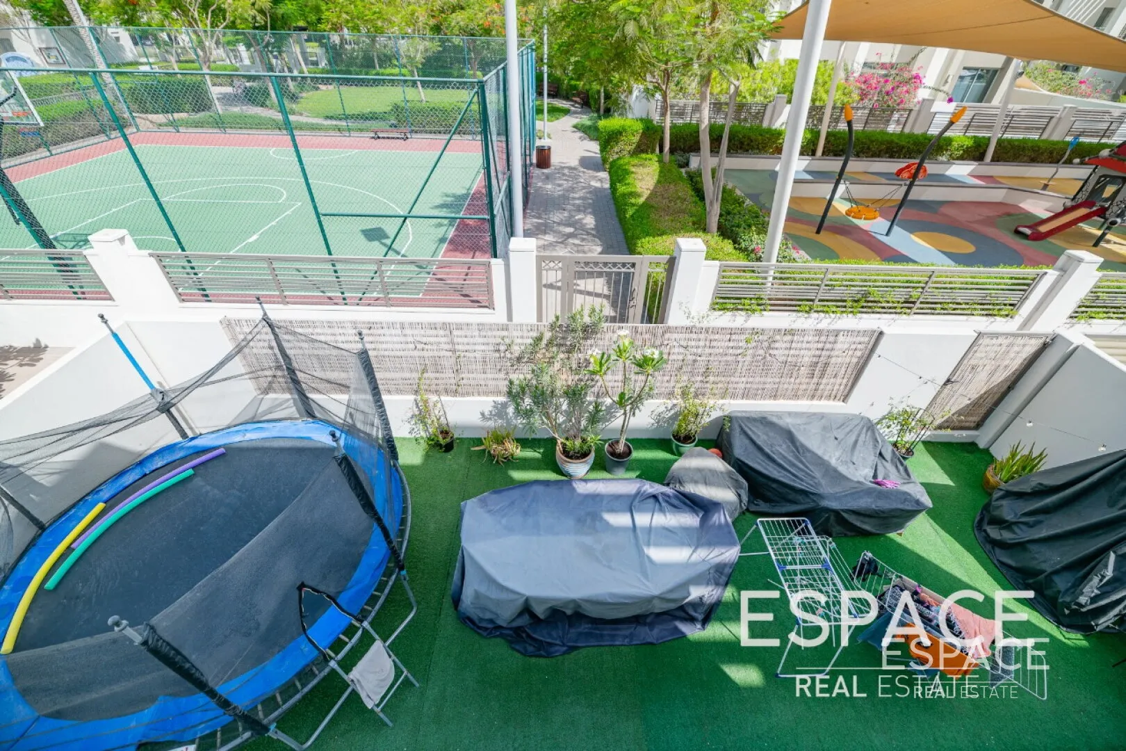 PropertiesGalleryCamera