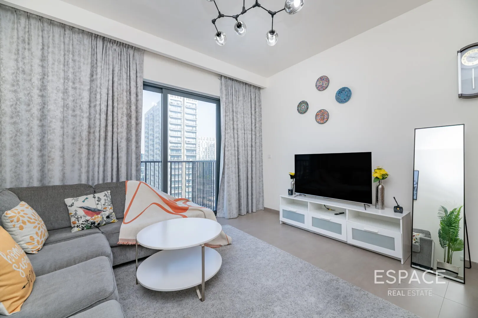 single static gallery