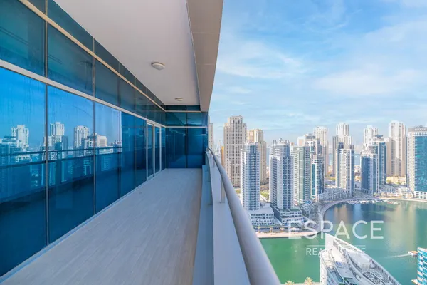 Zumurud Tower, Dubai Marina, Dubai - Espace