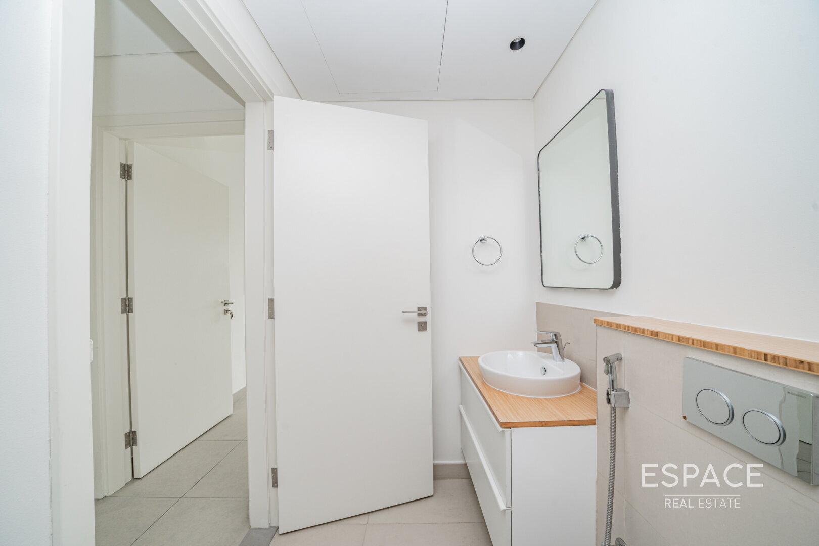 single static gallery