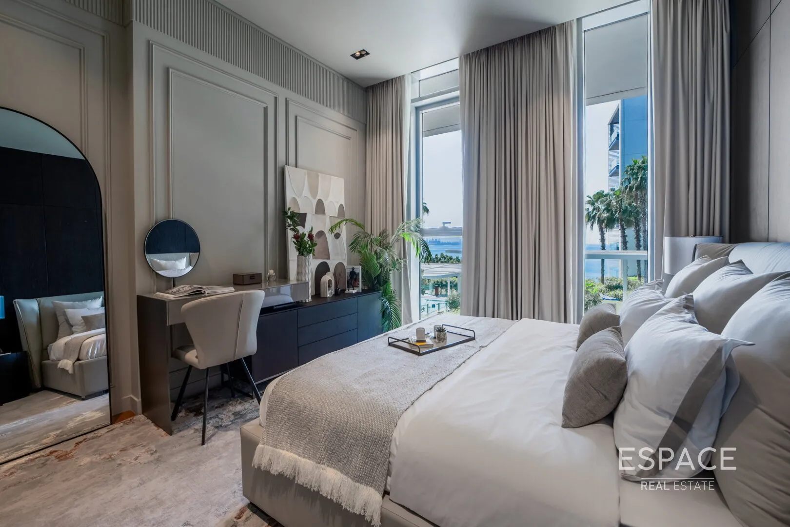 PropertiesGalleryCamera