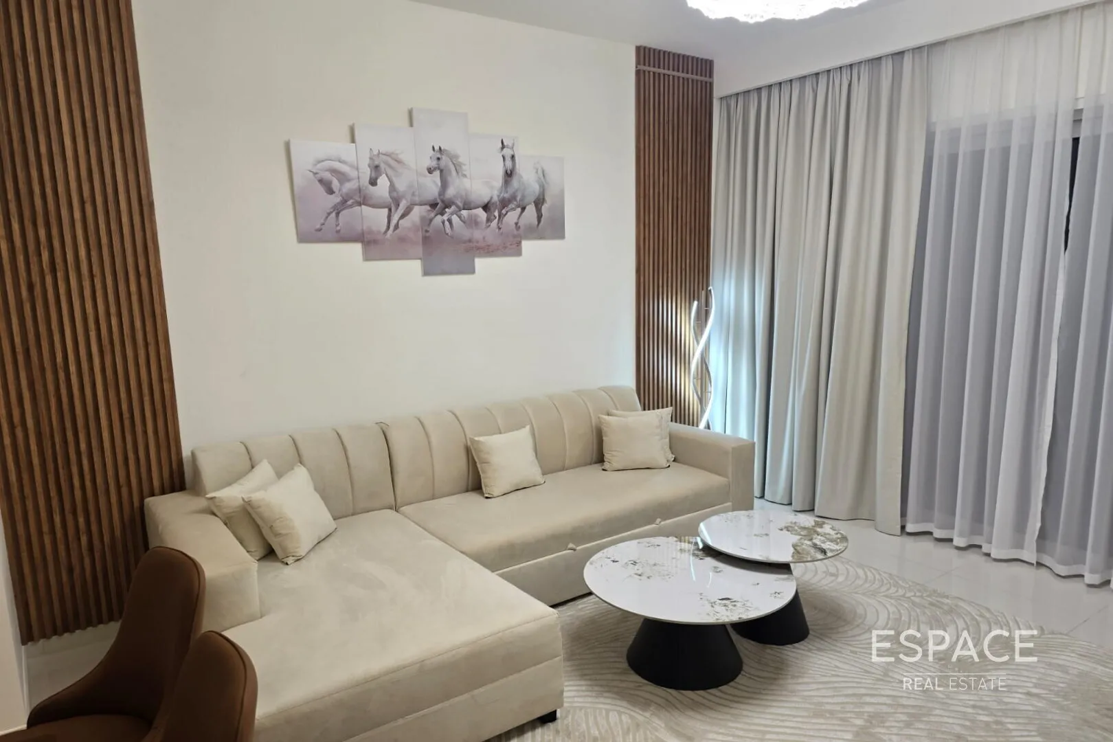 single static gallery