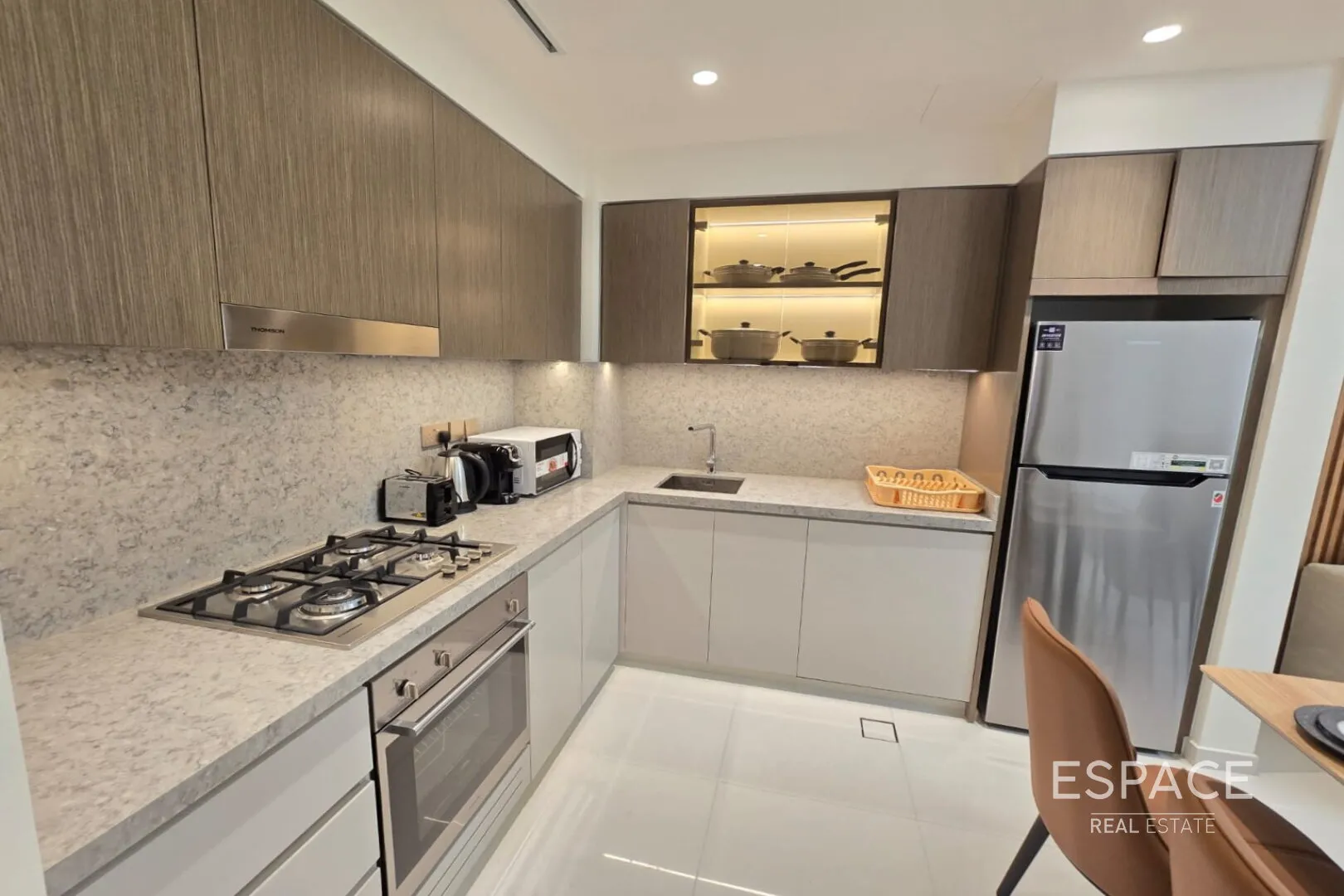 PropertiesGalleryCamera