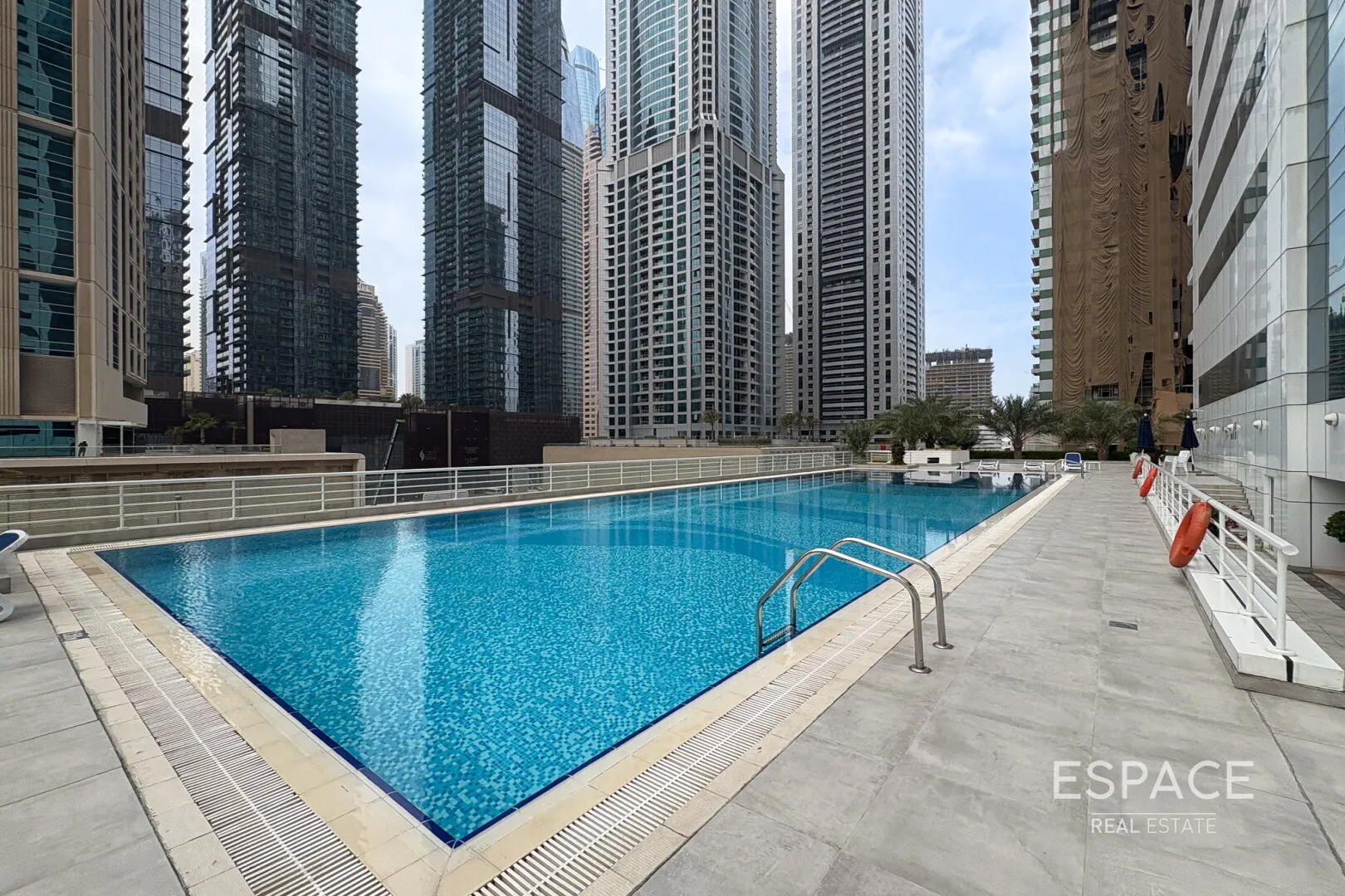 PropertiesGalleryCamera