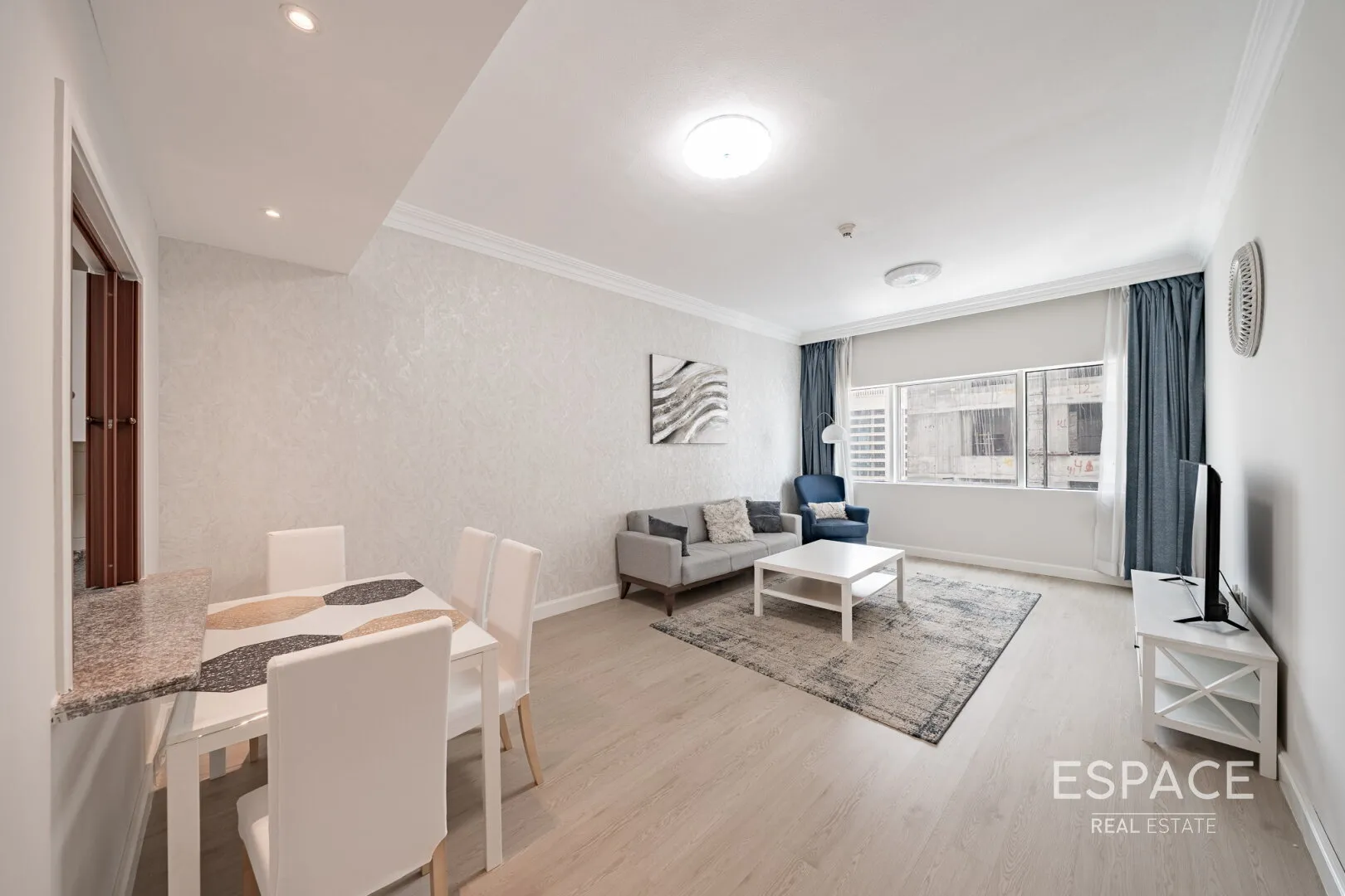 single static gallery