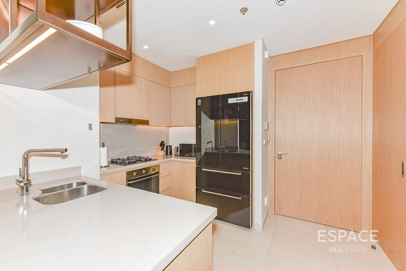 PropertiesGalleryCamera