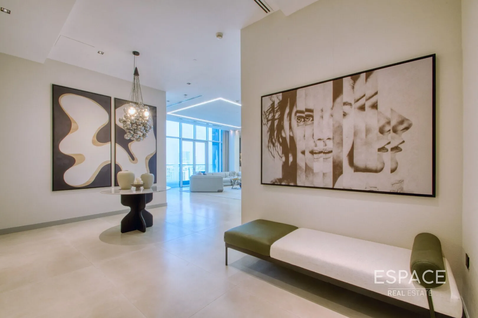 single static gallery