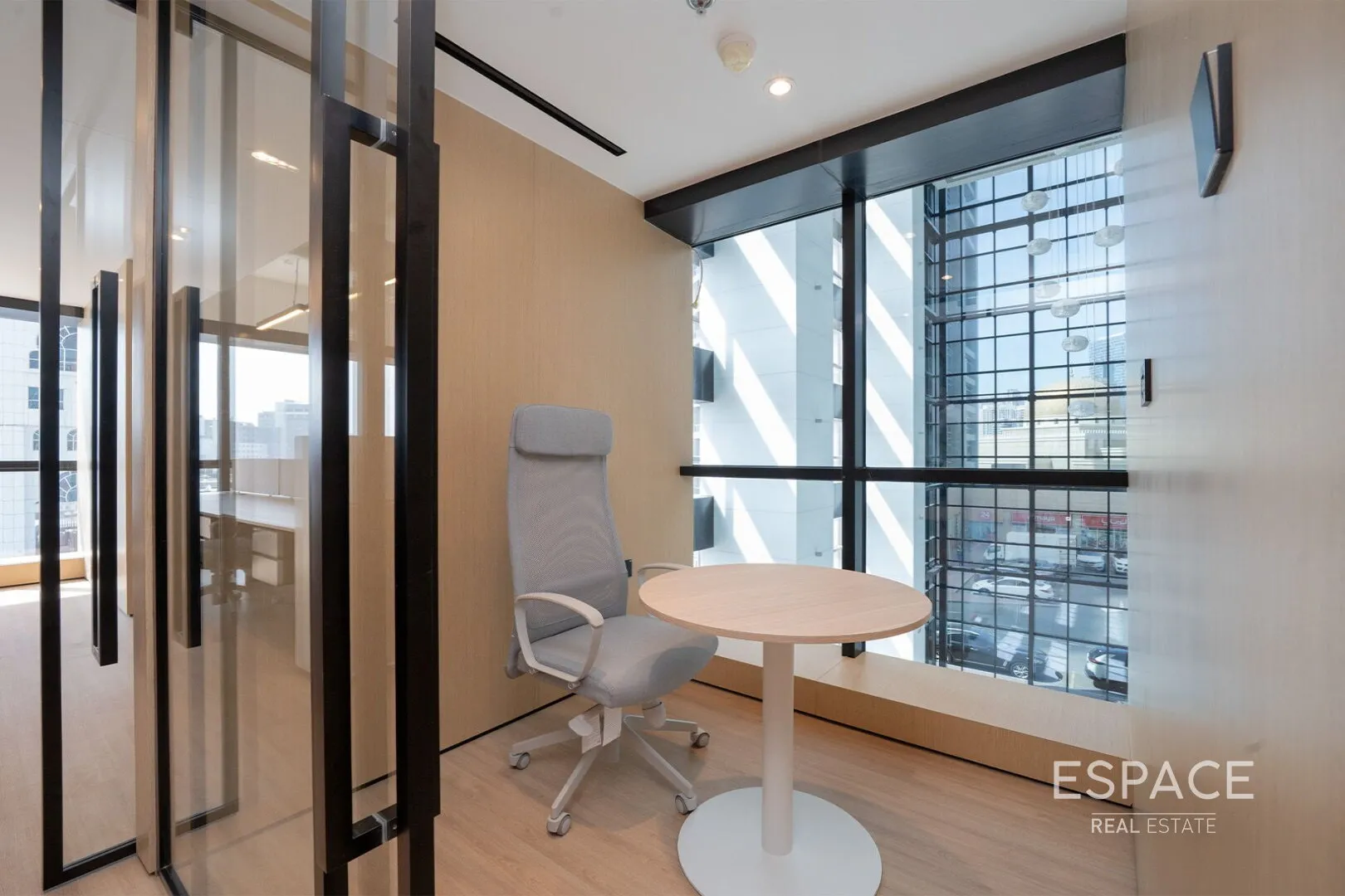 PropertiesGalleryCamera