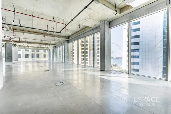 Al Fattan Office Tower, Jumeirah Beach Residence, Dubai - Espace