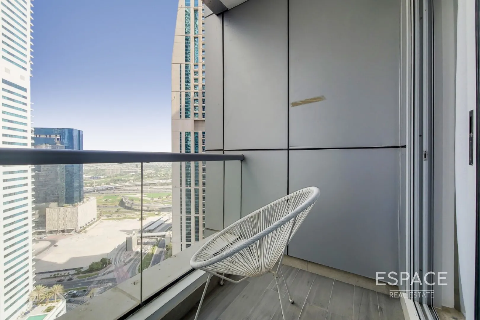 PropertiesGalleryCamera