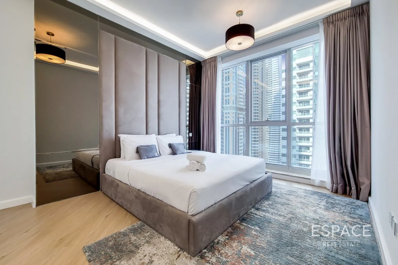 PropertiesGalleryCamera
