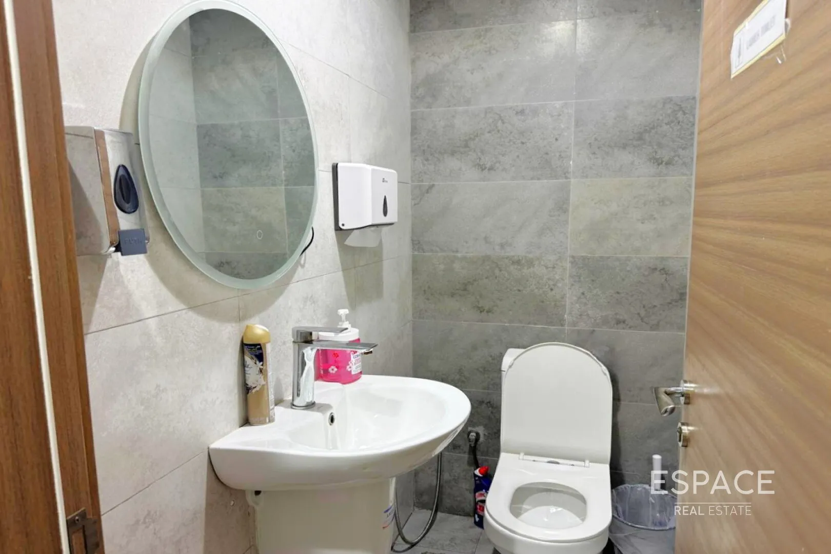 PropertiesGalleryCamera