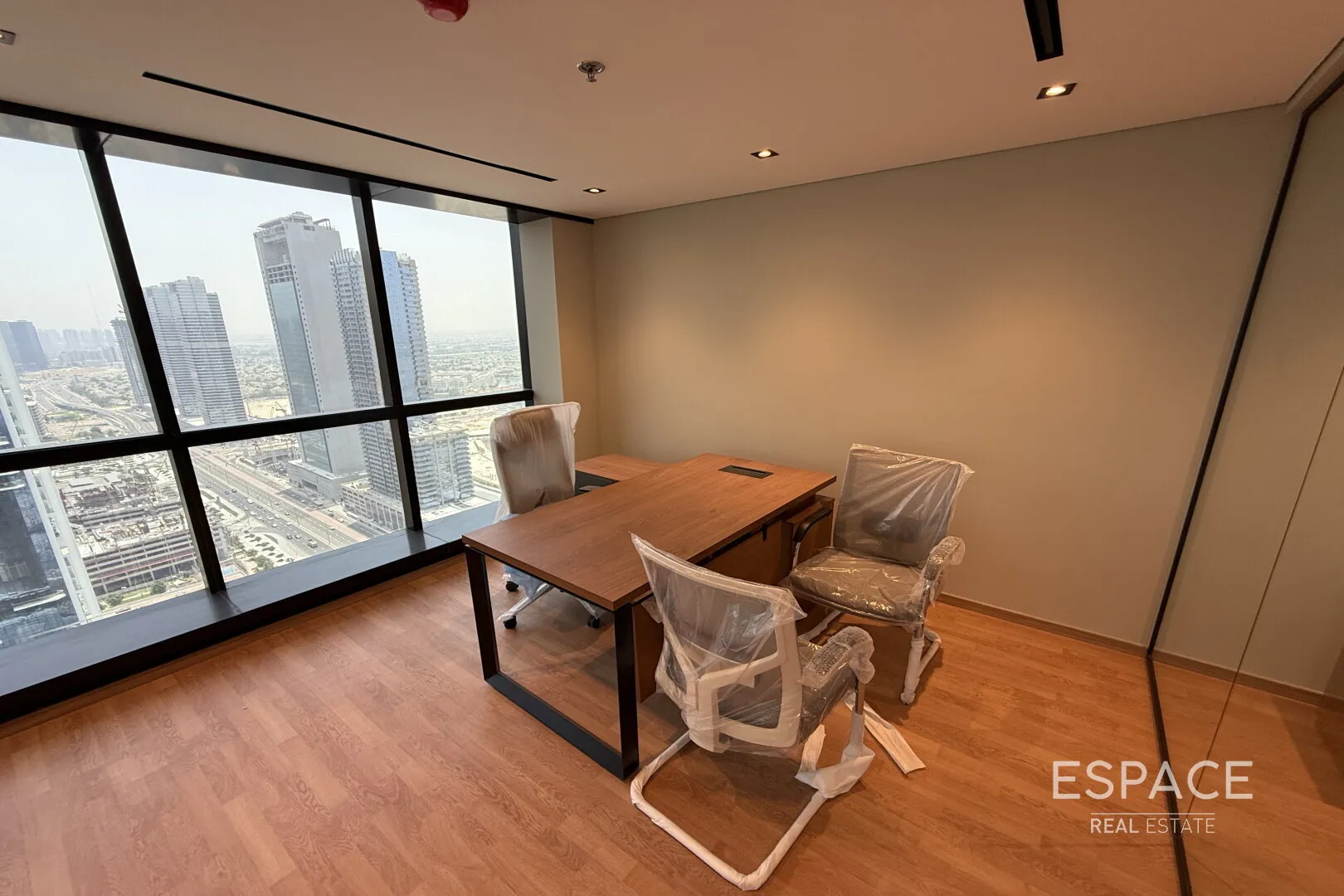 PropertiesGalleryCamera