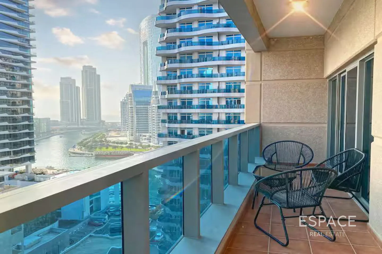 PropertiesGalleryCamera