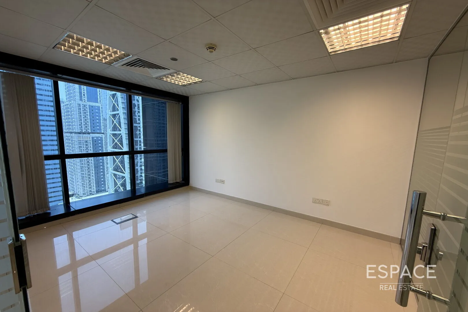 PropertiesGalleryCamera