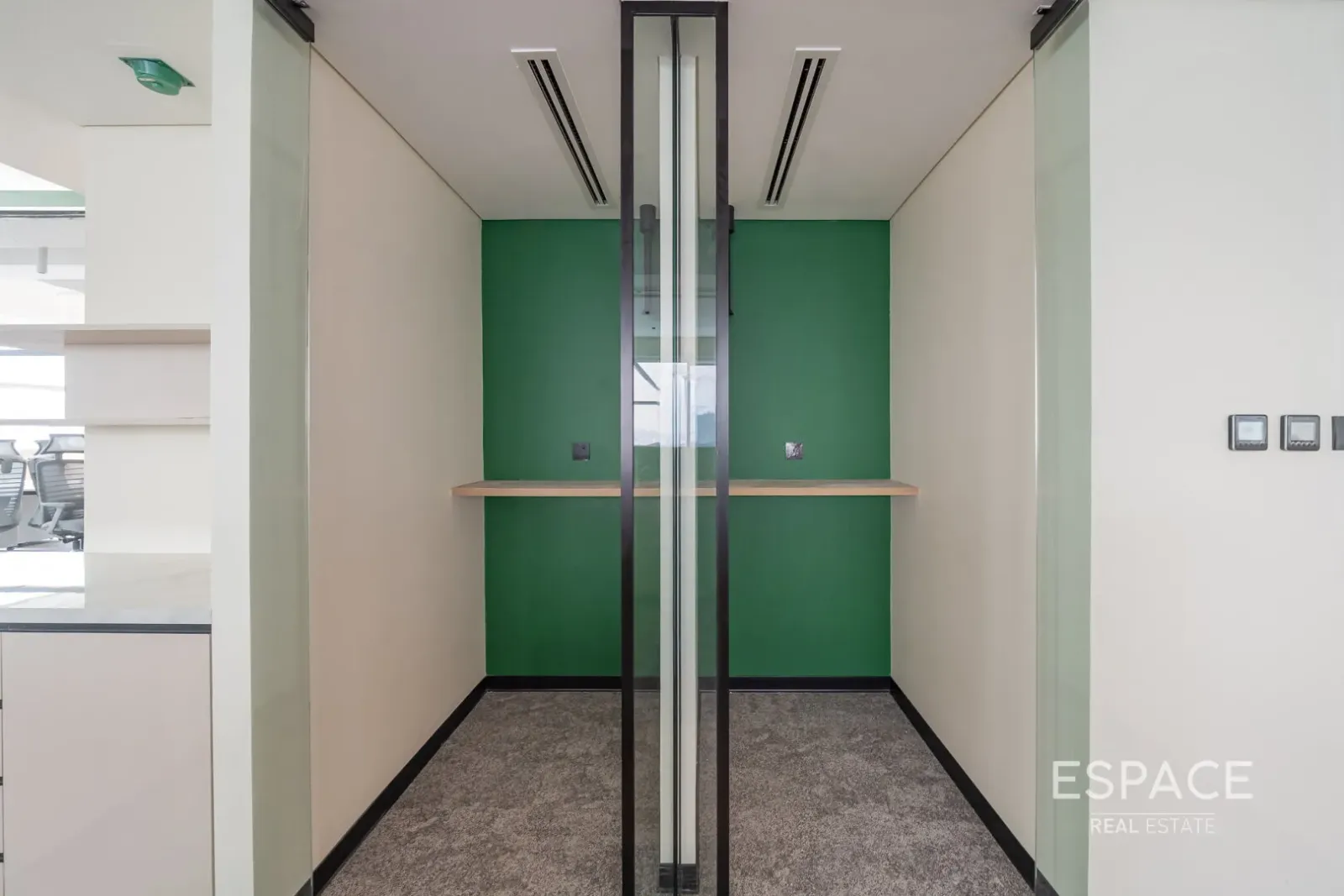 PropertiesGalleryCamera