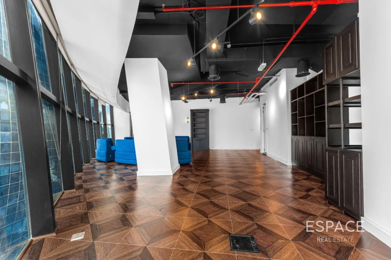 single static gallery
