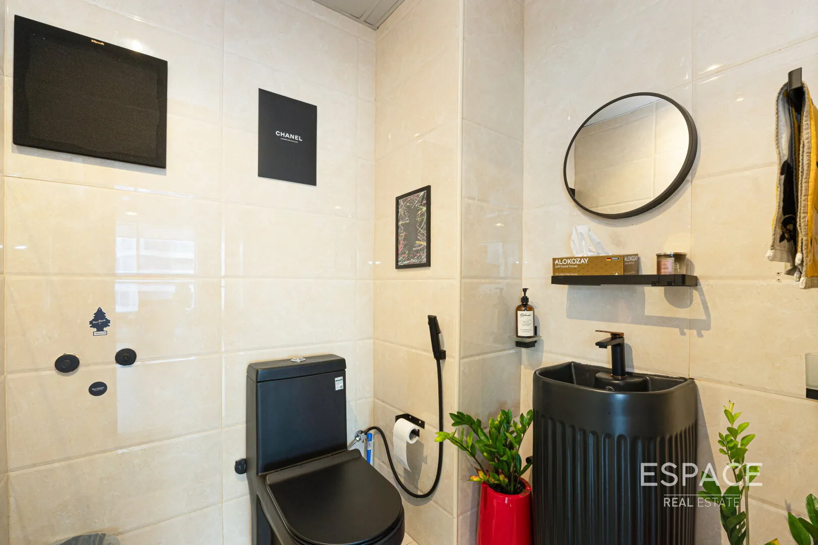 PropertiesGalleryCamera