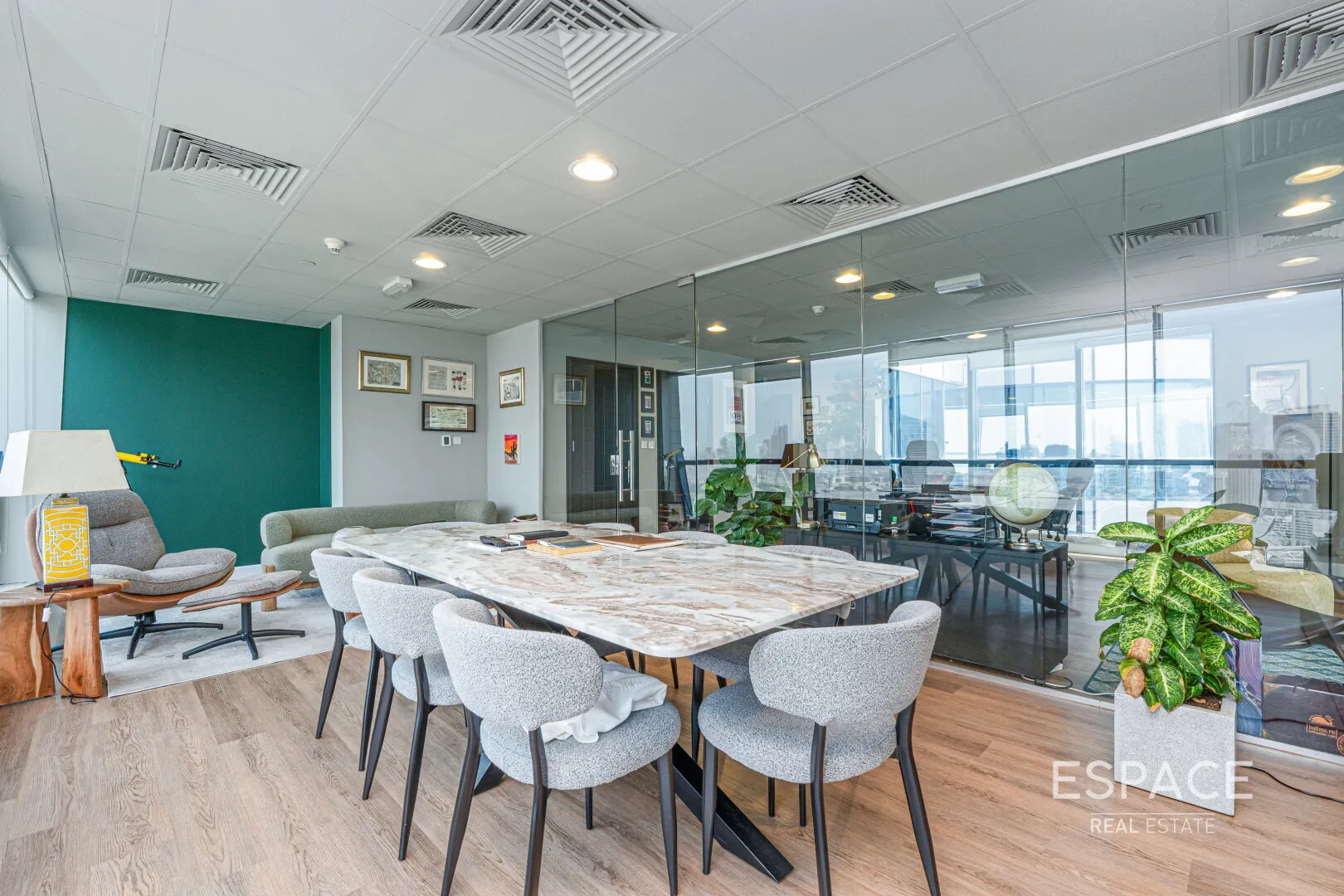 single static gallery