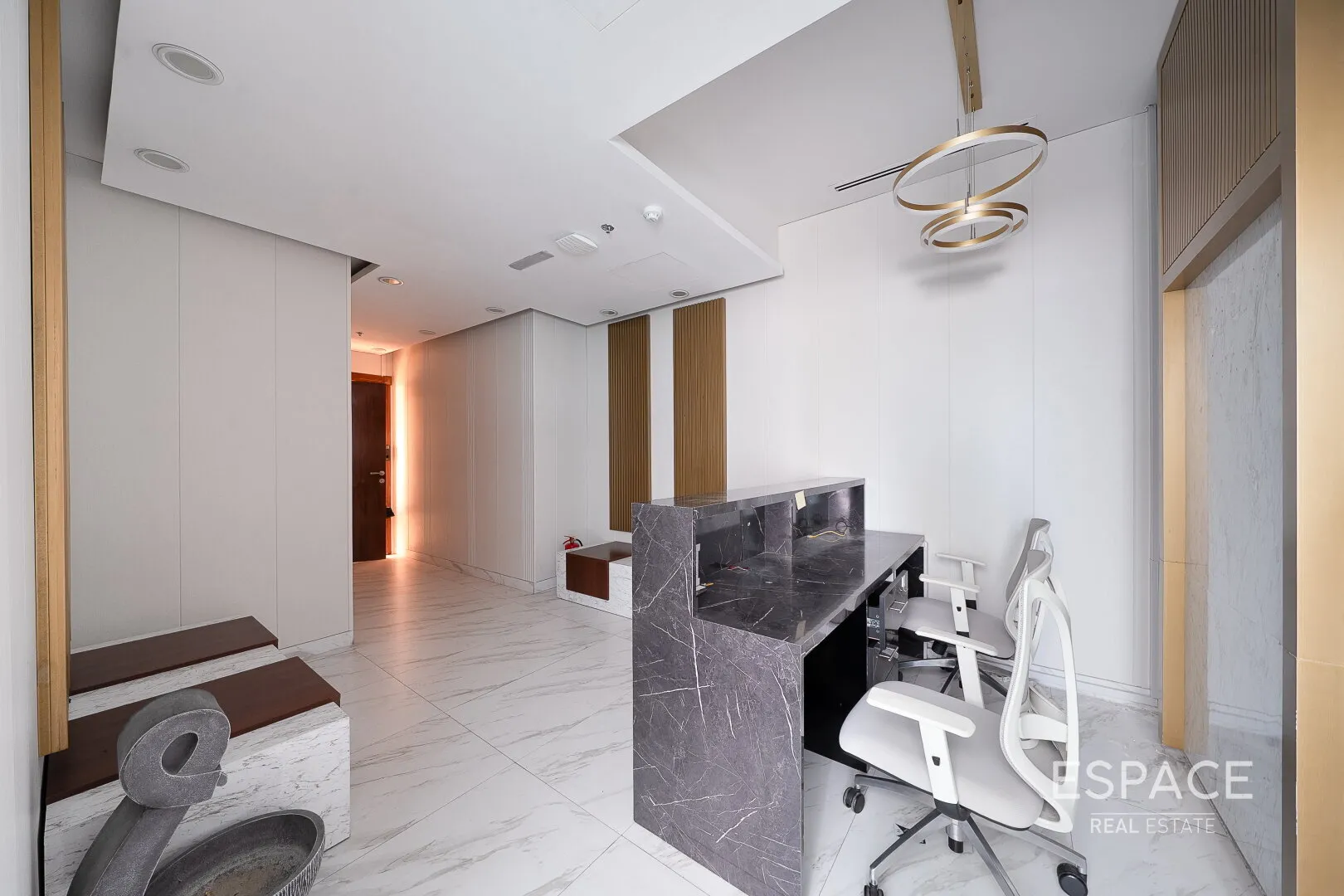 single static gallery