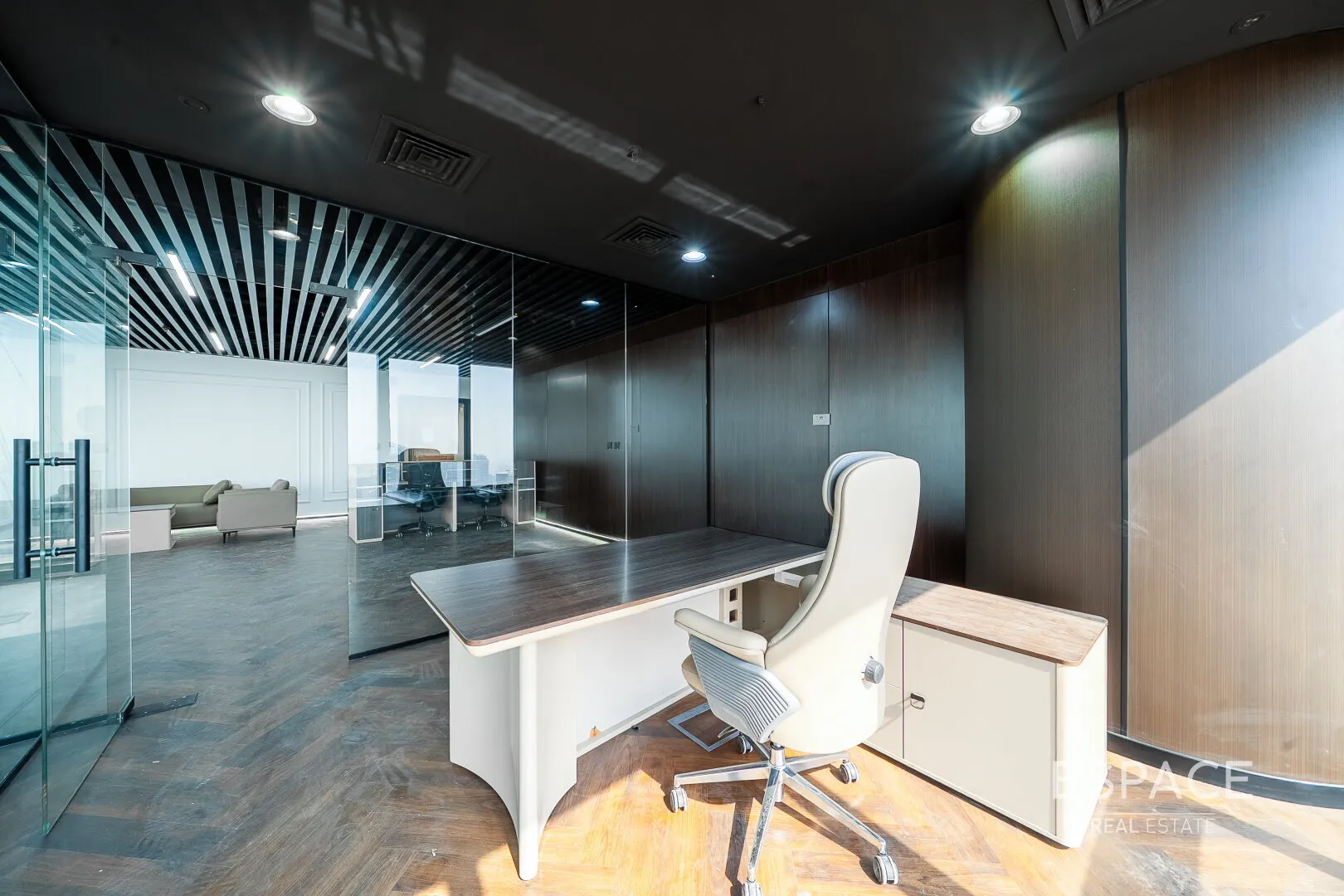 PropertiesGalleryCamera