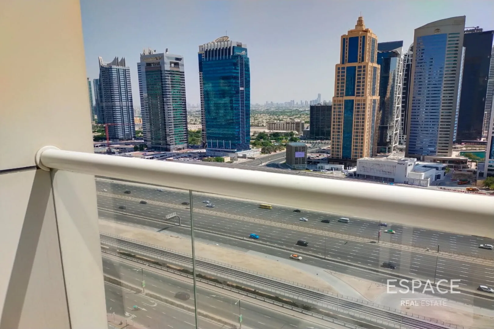 PropertiesGalleryCamera