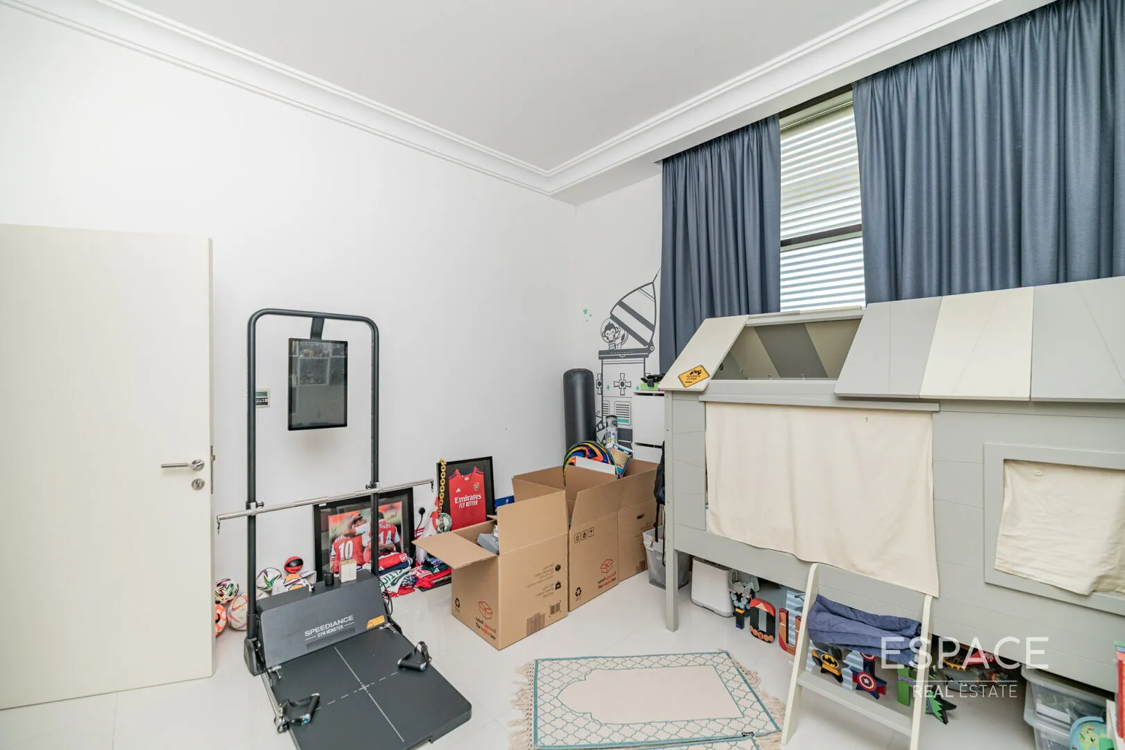 PropertiesGalleryCamera