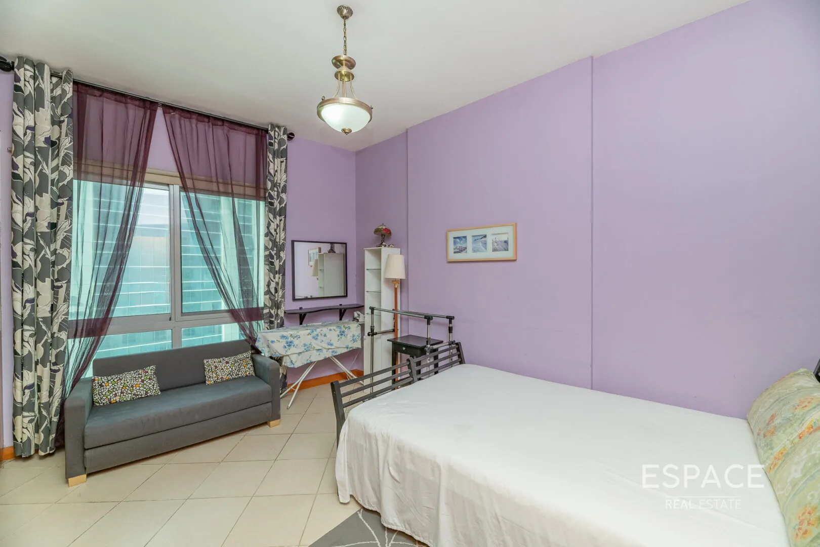PropertiesGalleryCamera