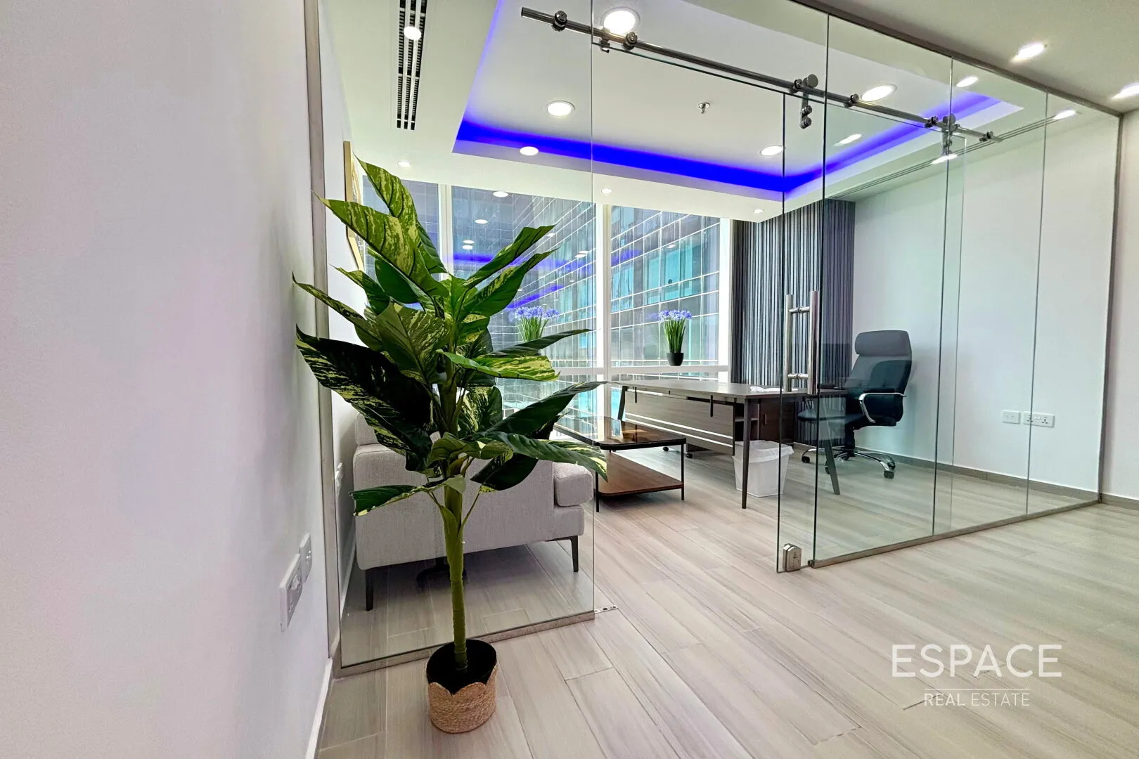 PropertiesGalleryCamera