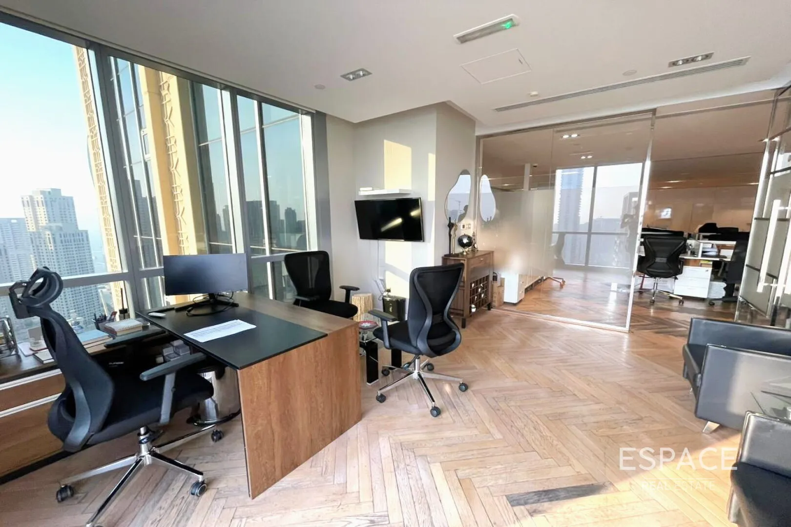 PropertiesGalleryCamera