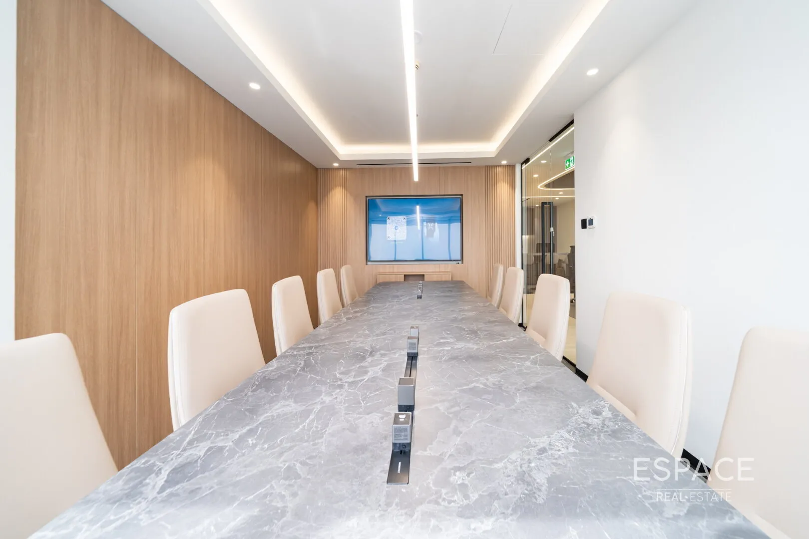 PropertiesGalleryCamera