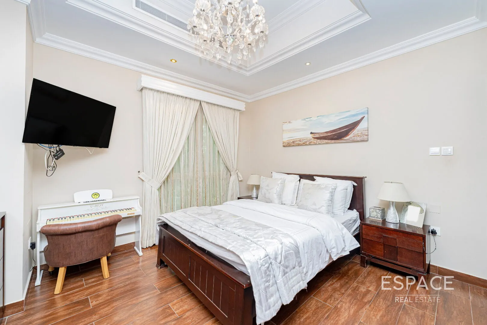 PropertiesGalleryCamera