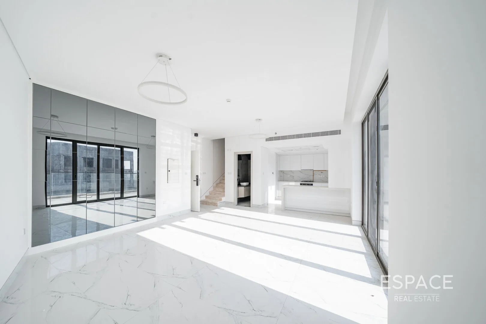 single static gallery