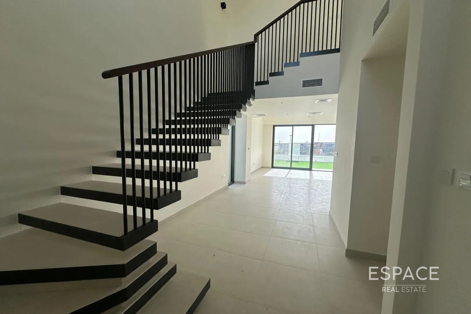 single static gallery