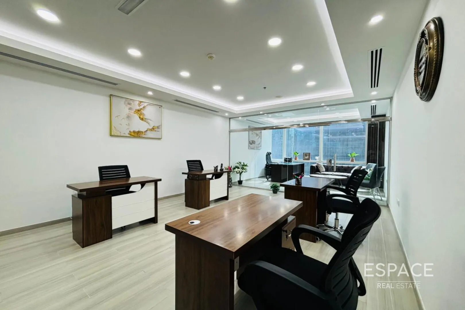 single static gallery