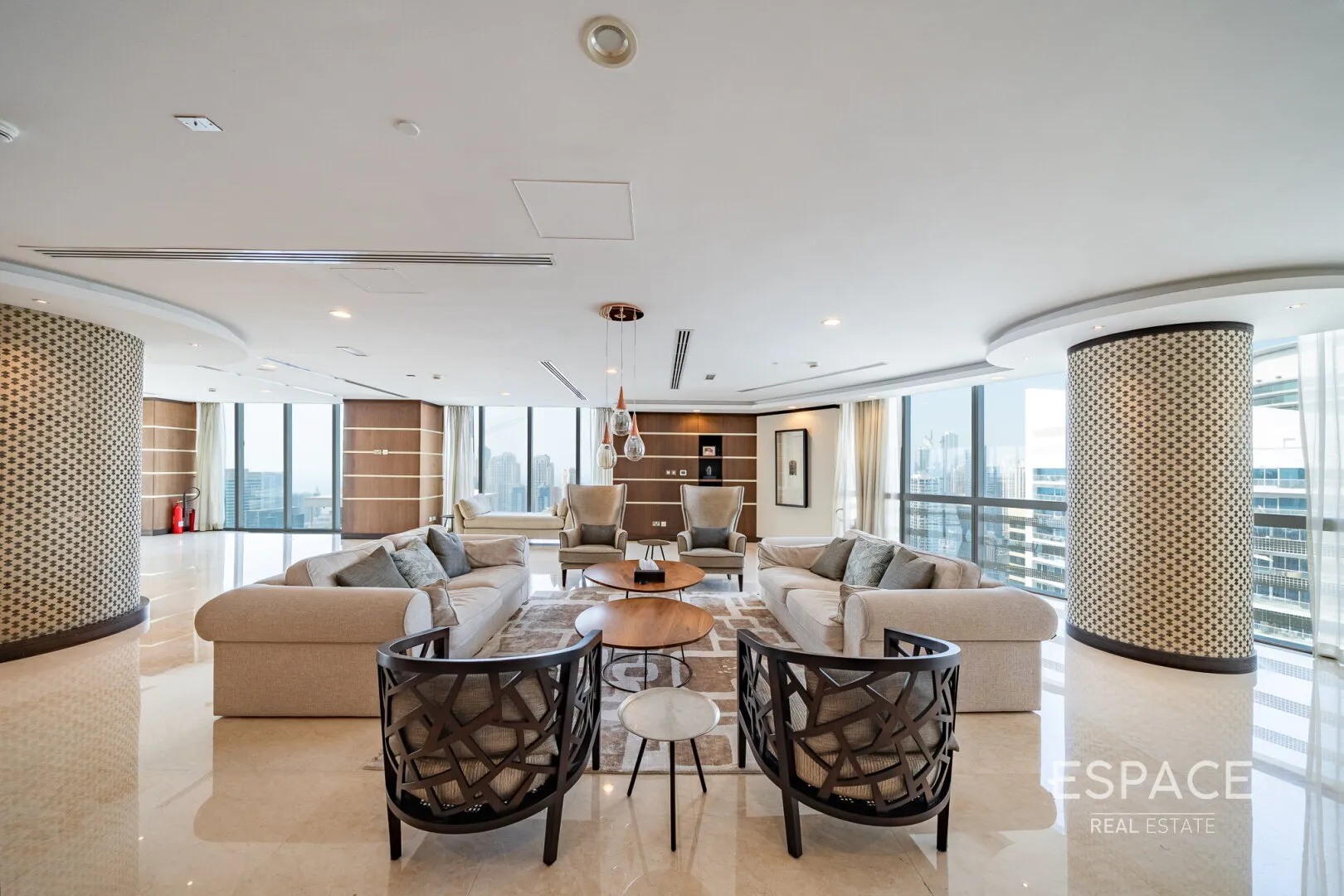 PropertiesGalleryCamera