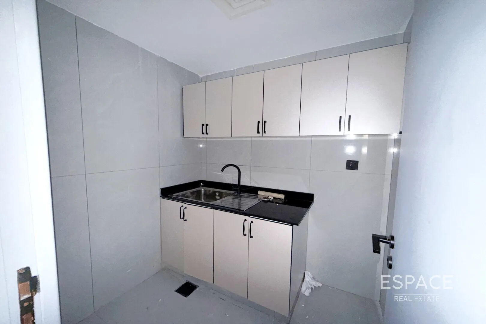 single static gallery