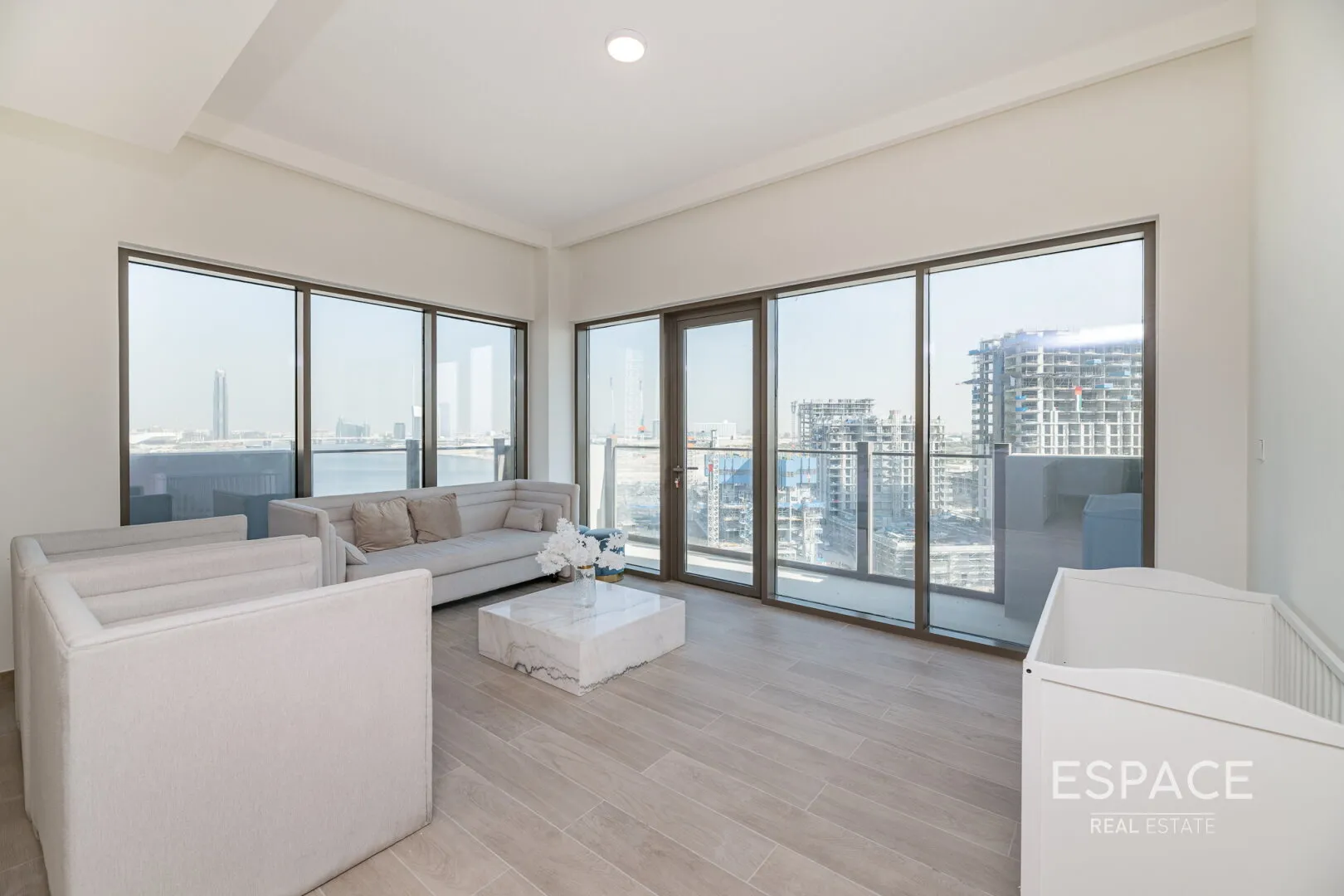 single static gallery