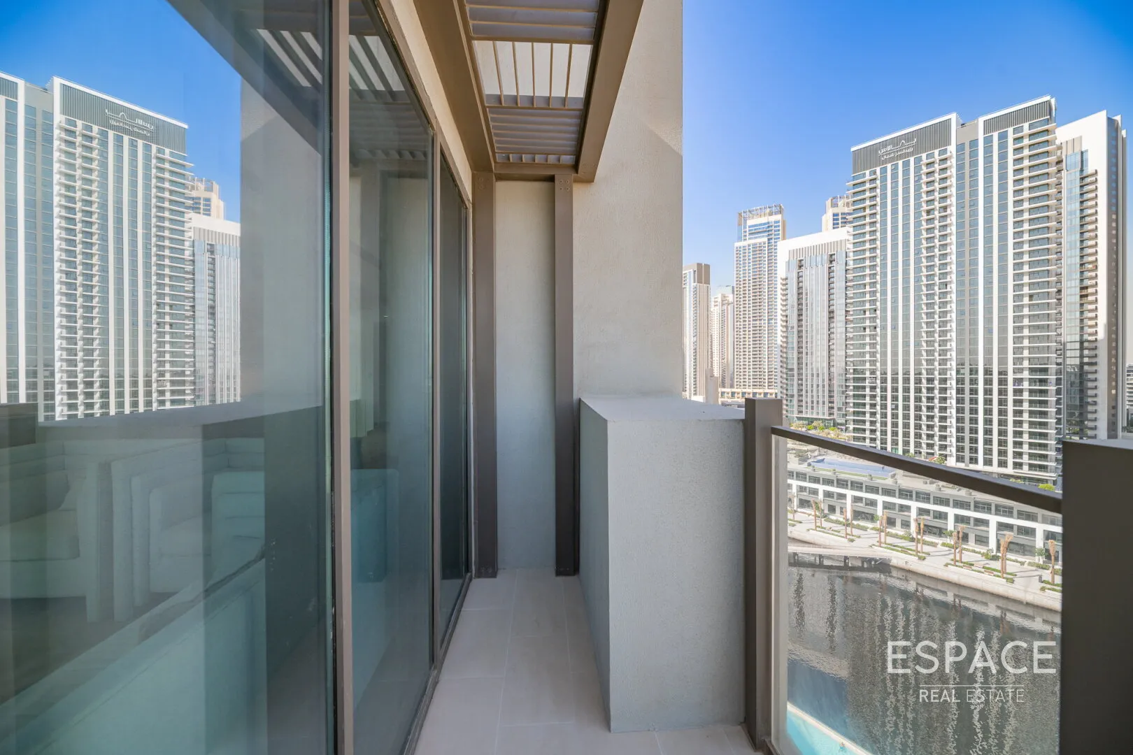 PropertiesGalleryCamera