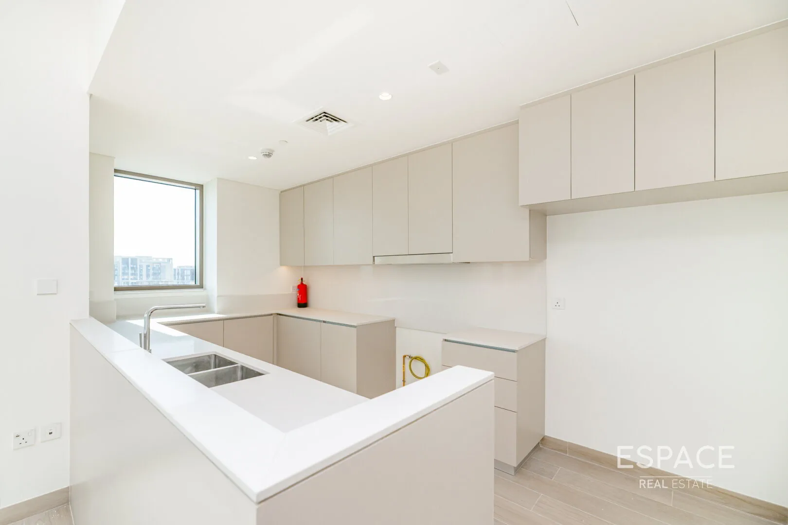 single static gallery